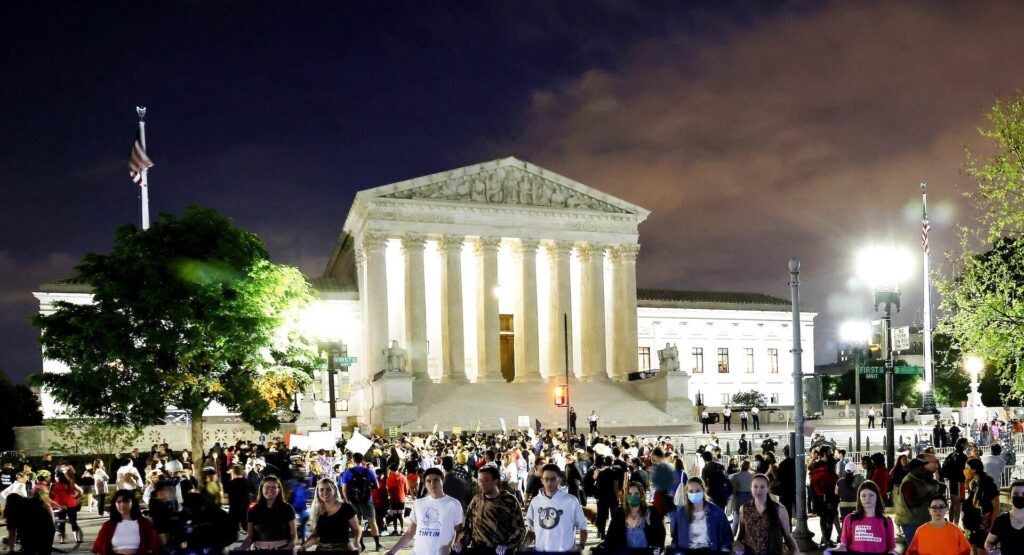  Hundreds of Americans protest outside the Supreme Court after the overturning of the Roe v. Wade.