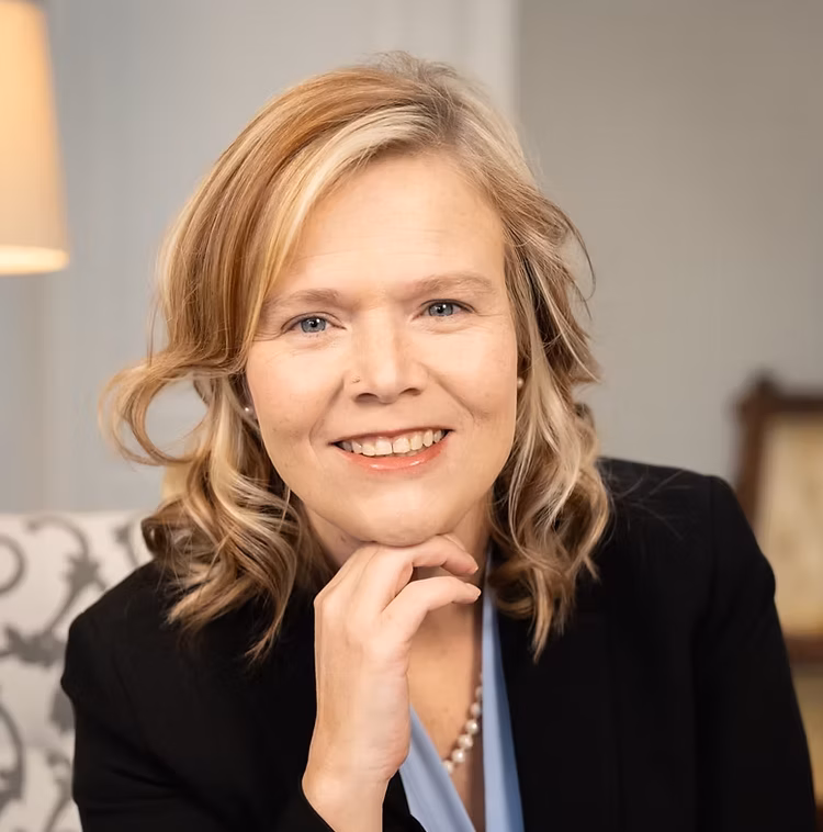 Karen Carnegie